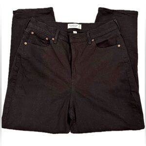 Abercrombie Women's Curvy Jeans